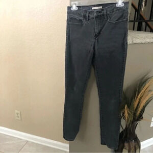 311 Shaping Skinny Jeans Size 27
